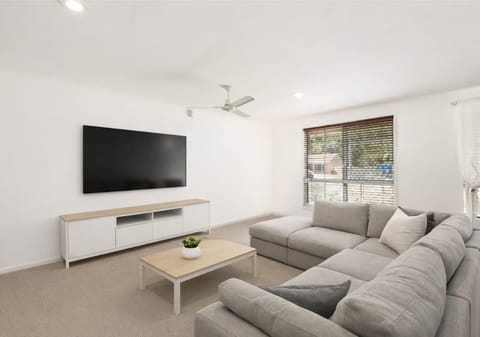 SOLD BY JAMIE VIBERT & NAJ ELSAYED