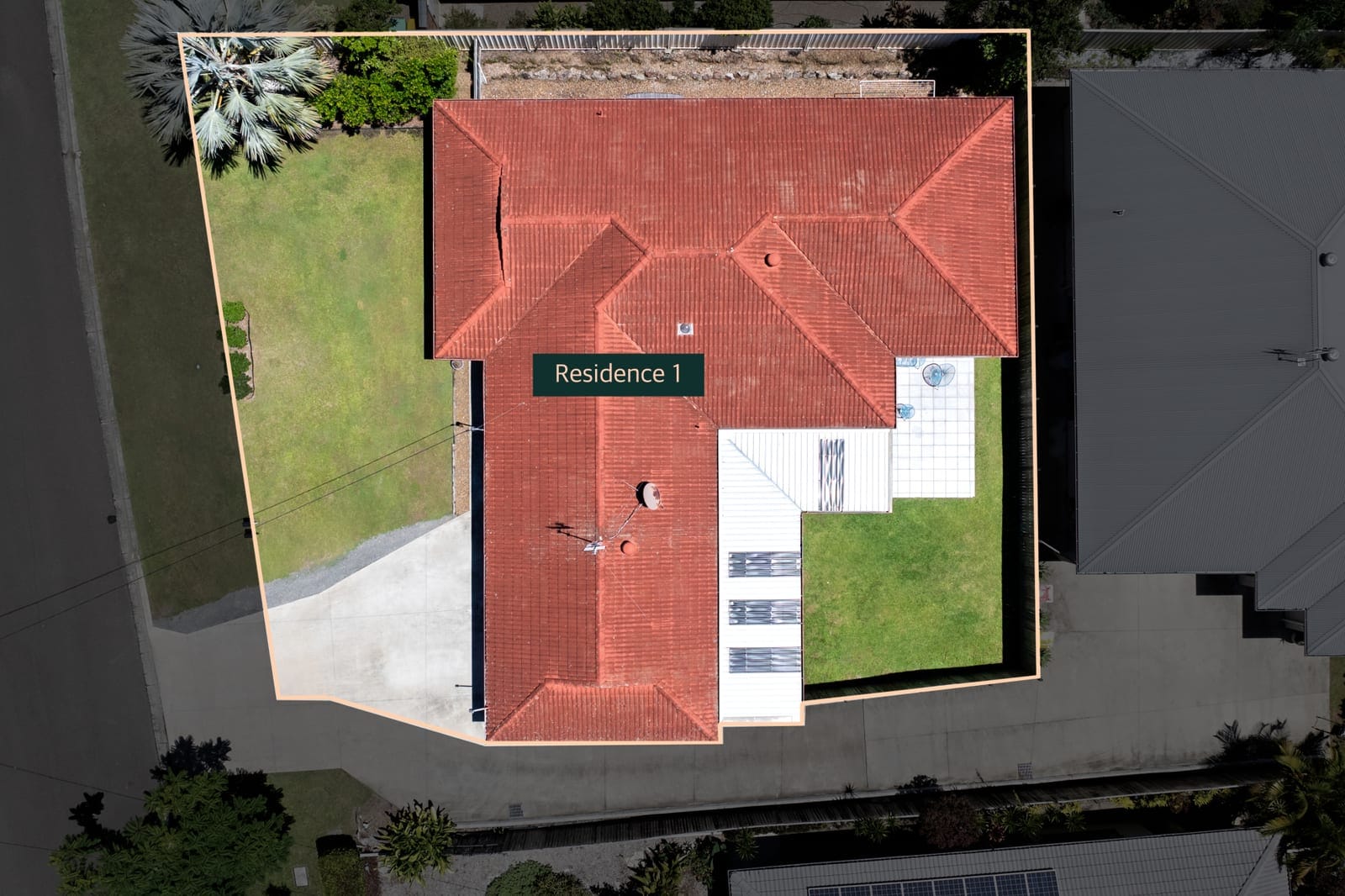 SOLD BY JAMIE VIBERT & NAJ ELSAYED