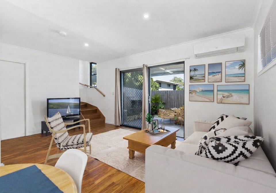 Stylish Townhouse in the Heart of Maroochydore