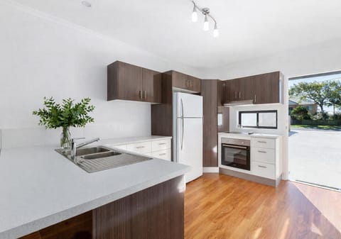 Stylish Townhouse in the Heart of Maroochydore