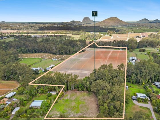 20 Acres of Scenic Serenity in the Glasshouse Mountains