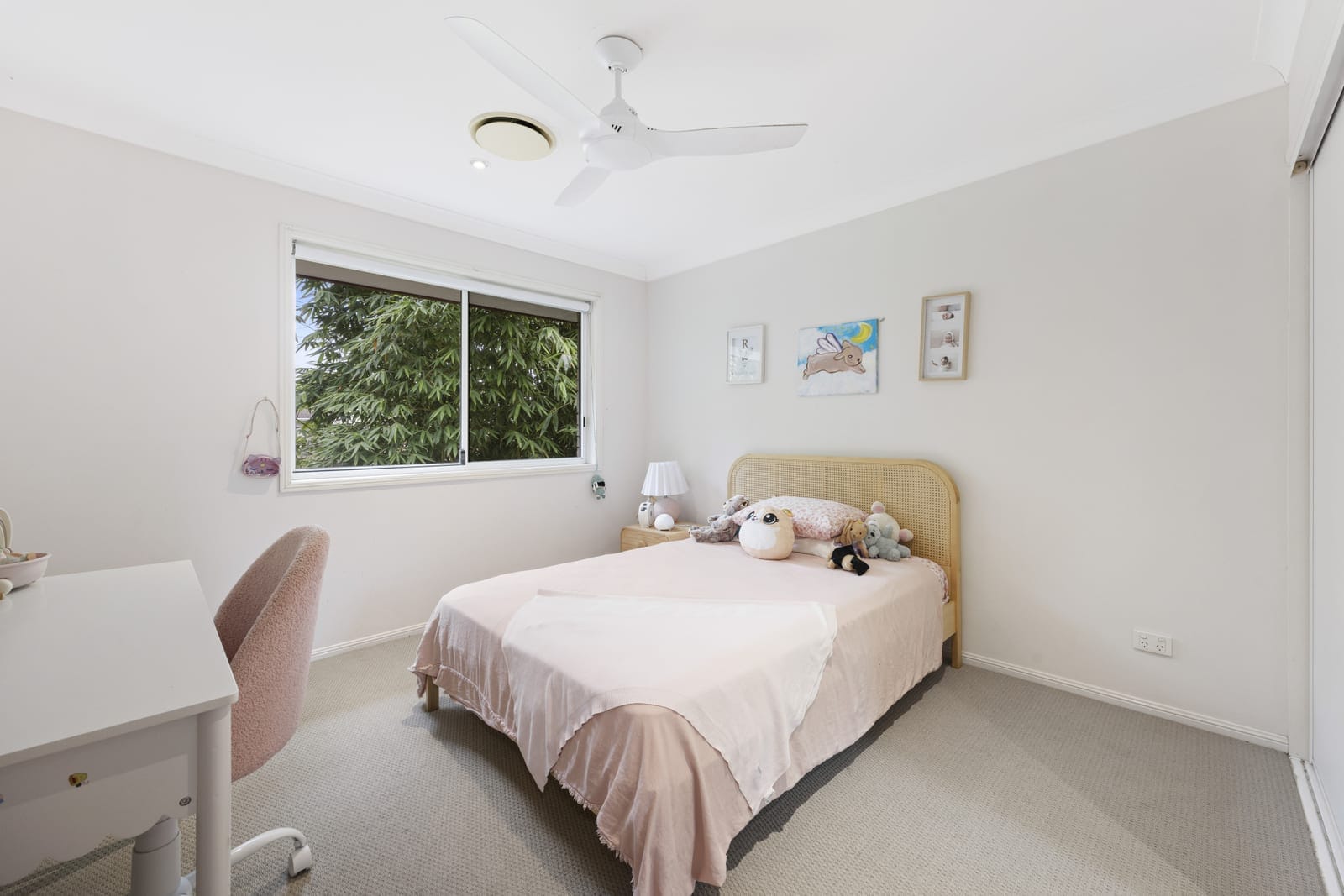 Renovation-Ready, Blue-Chip Pocket