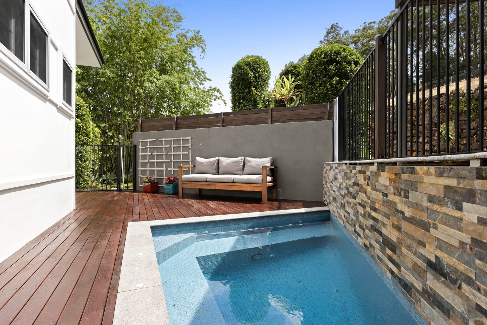 Private Forest Backdrop|Elevated Family Living