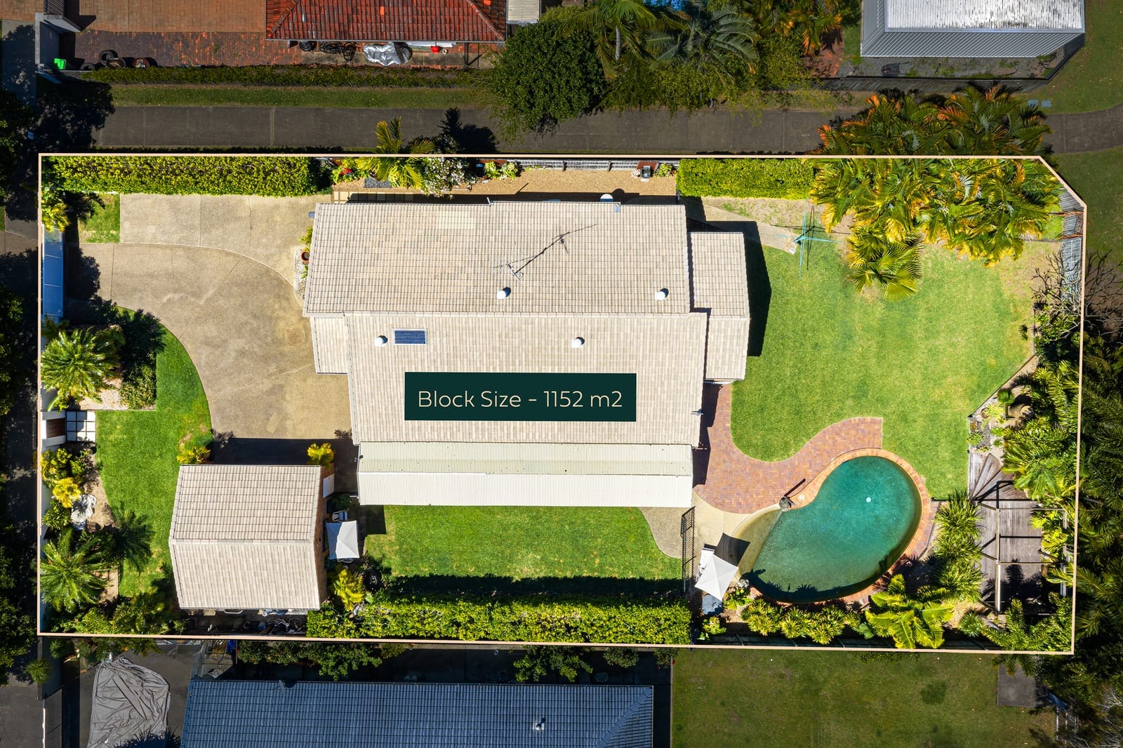 A Private Sanctuary on 1,152m² in Blue-Chip Minyama