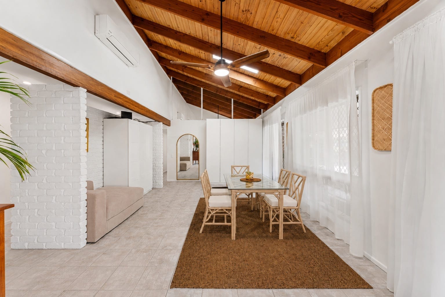 A Private Sanctuary on 1,152m² in Blue-Chip Minyama