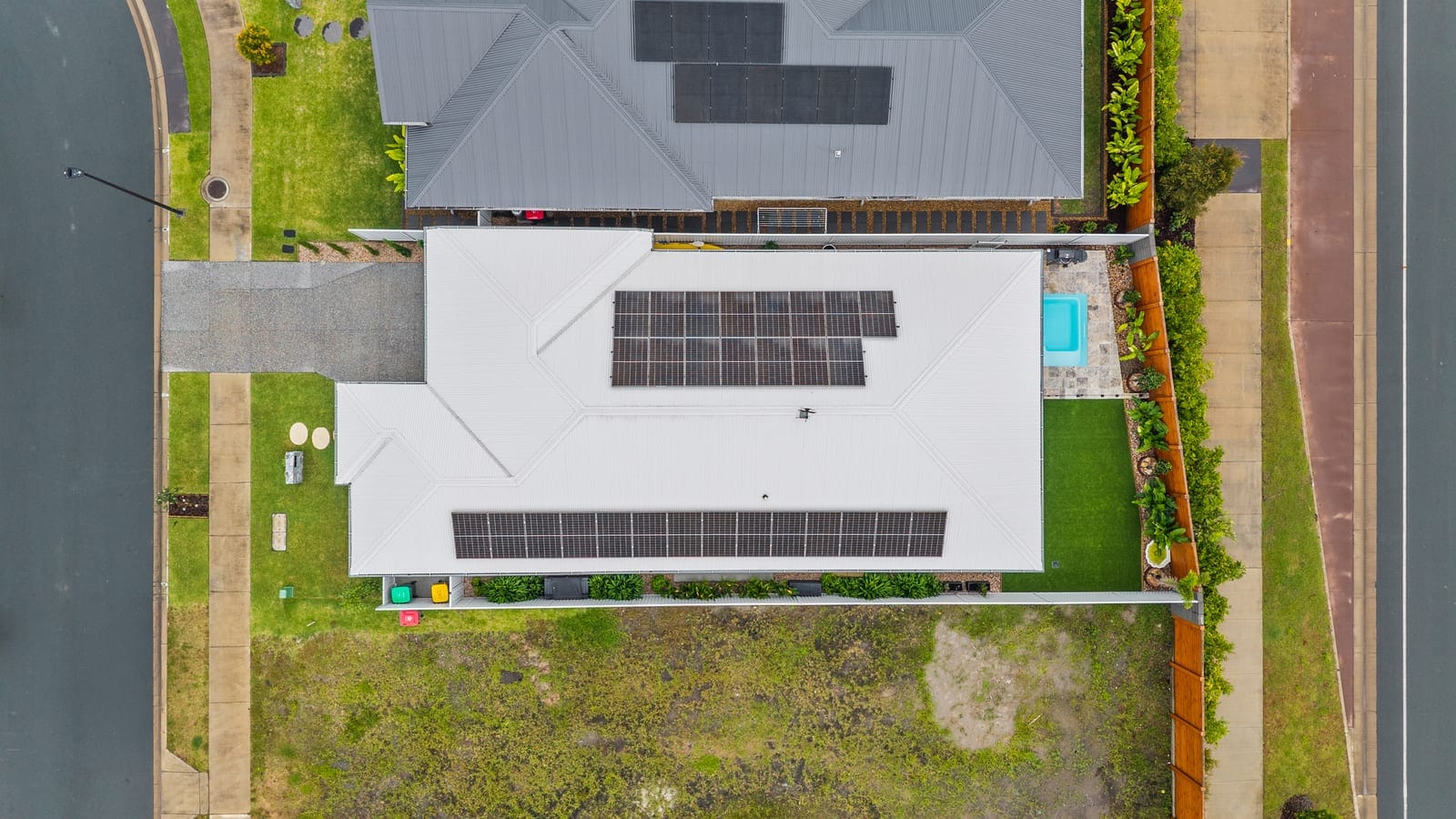 Contemporary Luxury with Golf, Marina and Coastal Lifestyle