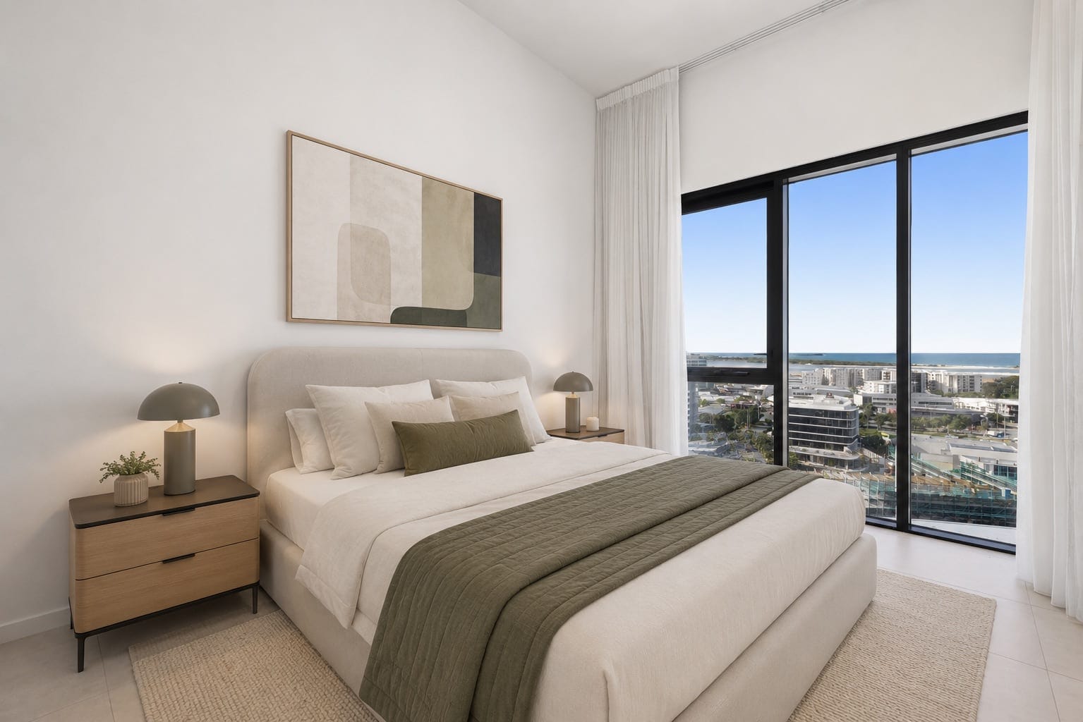 CBD Sky-Home Luxury With Panoramic Coastline Views