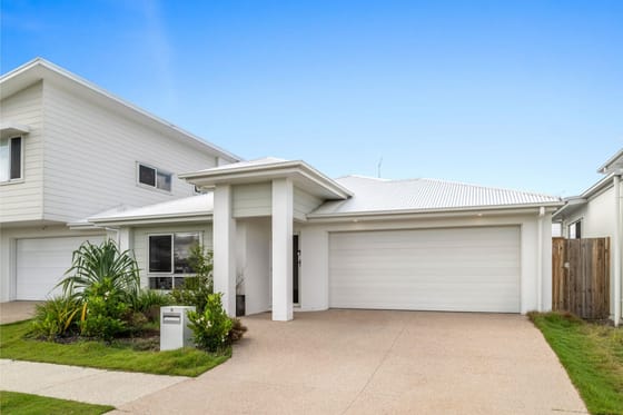 SOLD by Team Cassie Kennedy!