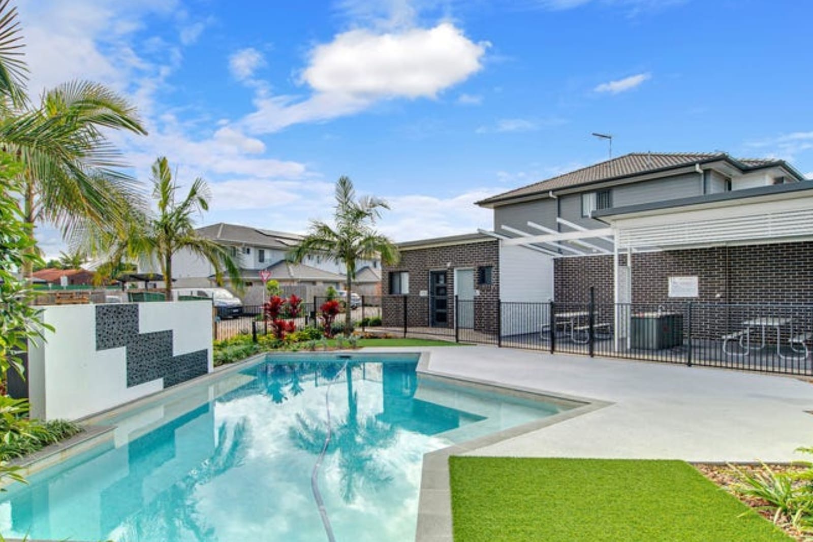 Sold By Jamie Vibert and Naj Elsayed