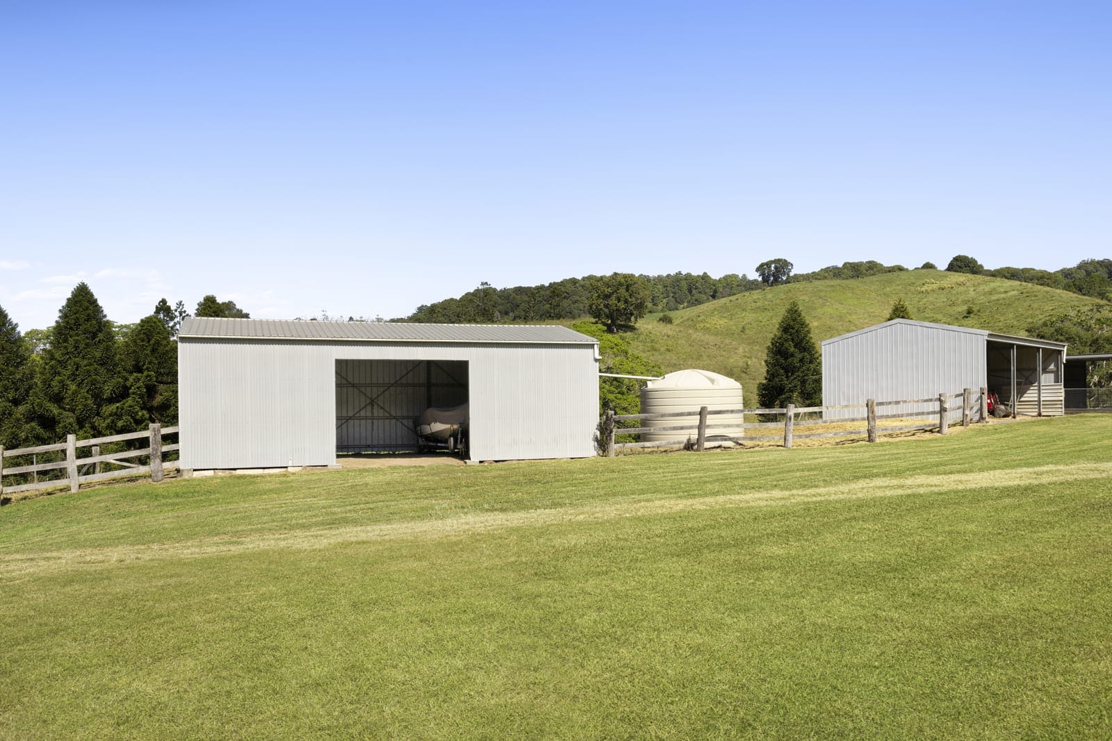 A Private Equestrian Estate With Mount Pinbarren As Your Horizon