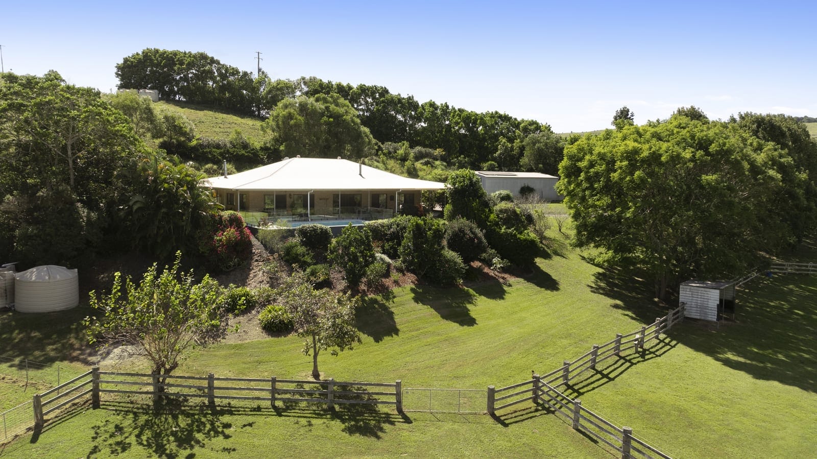 A Private Equestrian Estate With Mount Pinbarren As Your Horizon