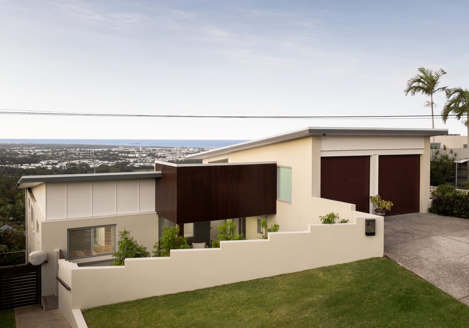 Buderim Dual Living with Sweeping Northern Views