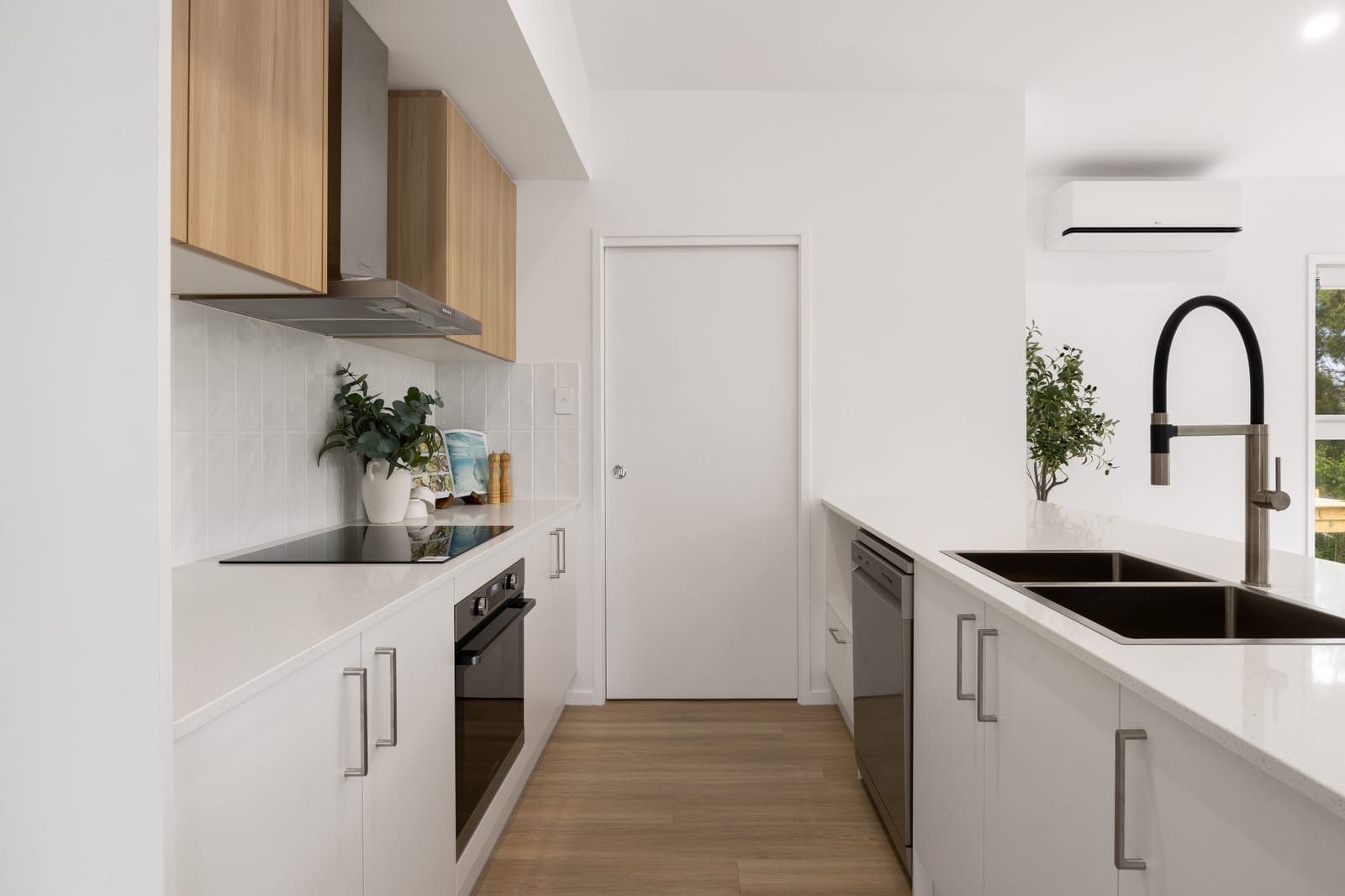 SOLD BY JAMIE VIBERT & NAJ ELSAYED