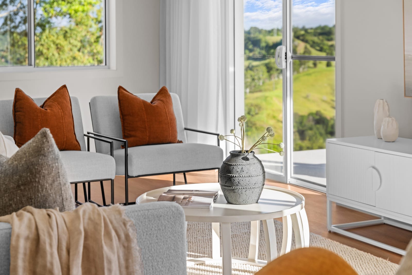 Mawingu - Among the Clouds: Elevated Ridgeline Living with Breathtaking Hinterland Views