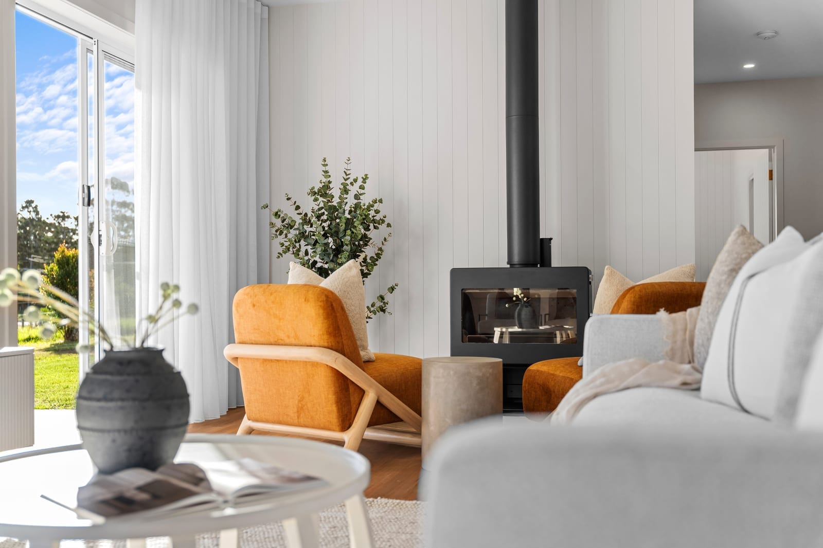 Mawingu - Among the Clouds: Elevated Ridgeline Living with Breathtaking Hinterland Views