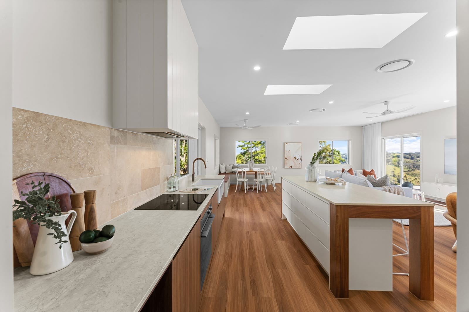 Mawingu - Among the Clouds: Elevated Ridgeline Living with Breathtaking Hinterland Views