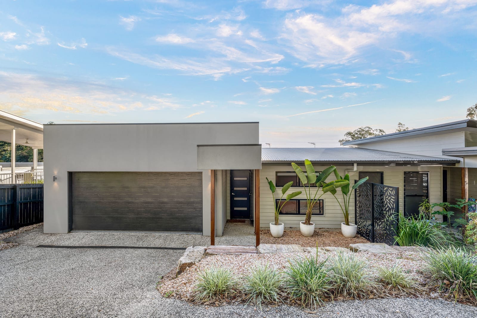 Sold by Ollie Lehmann