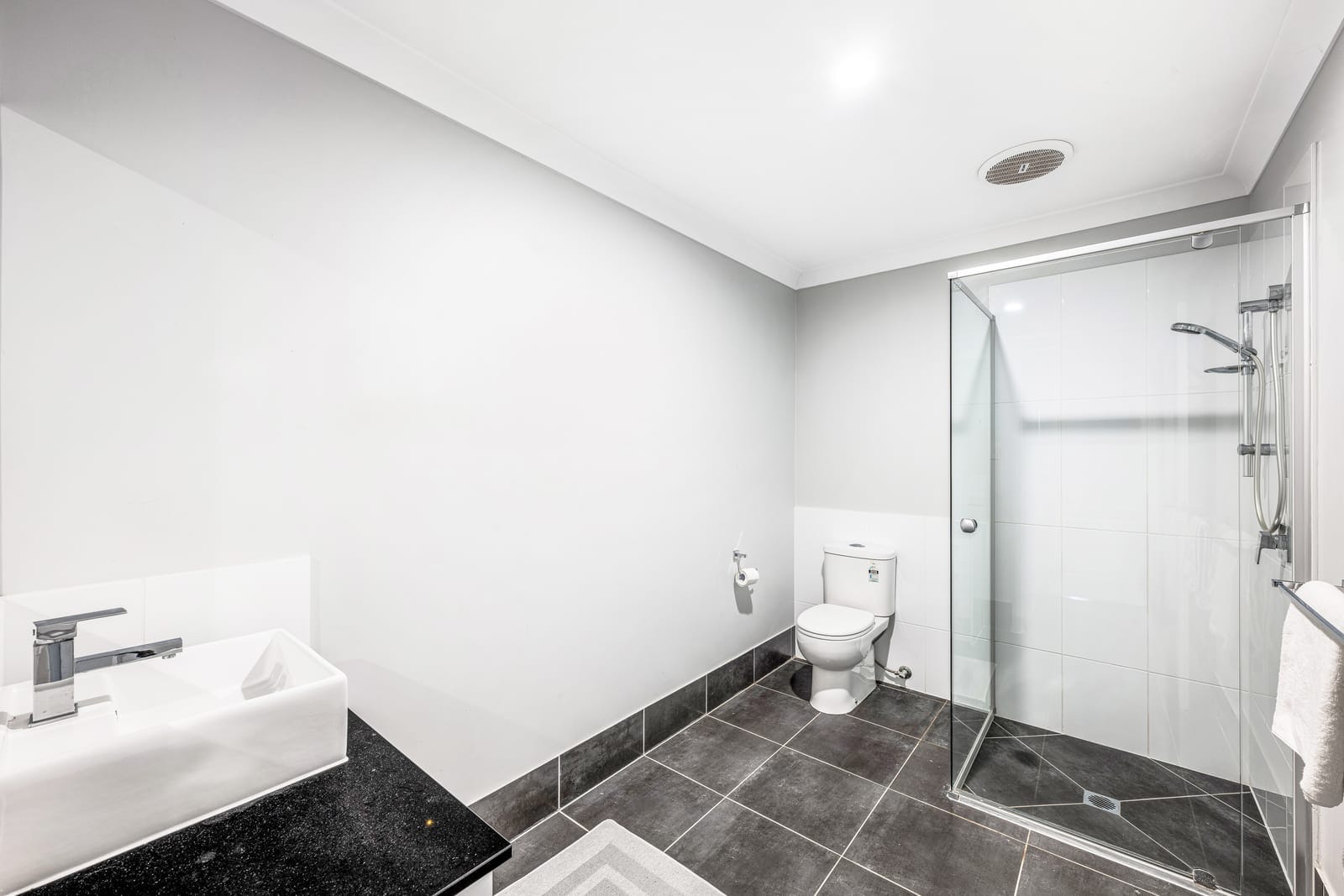 Sold by Ollie Lehmann