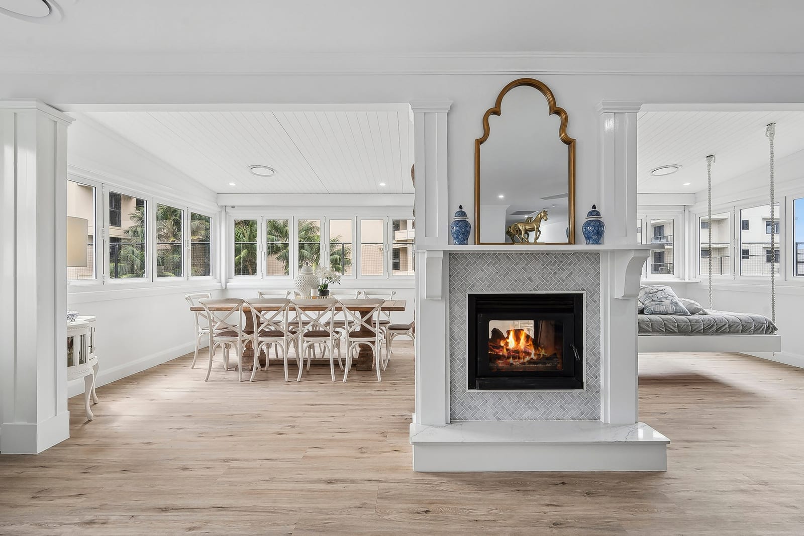 Prime Coolum Terrace Location