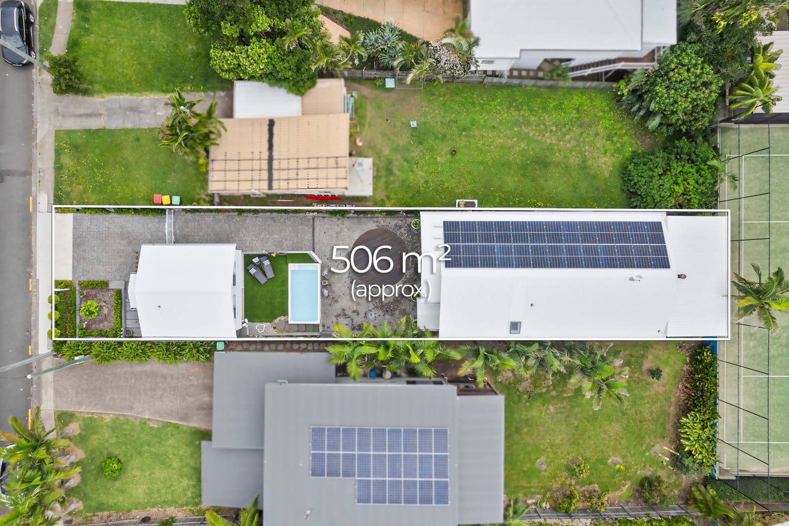 Prime Coolum Terrace Location