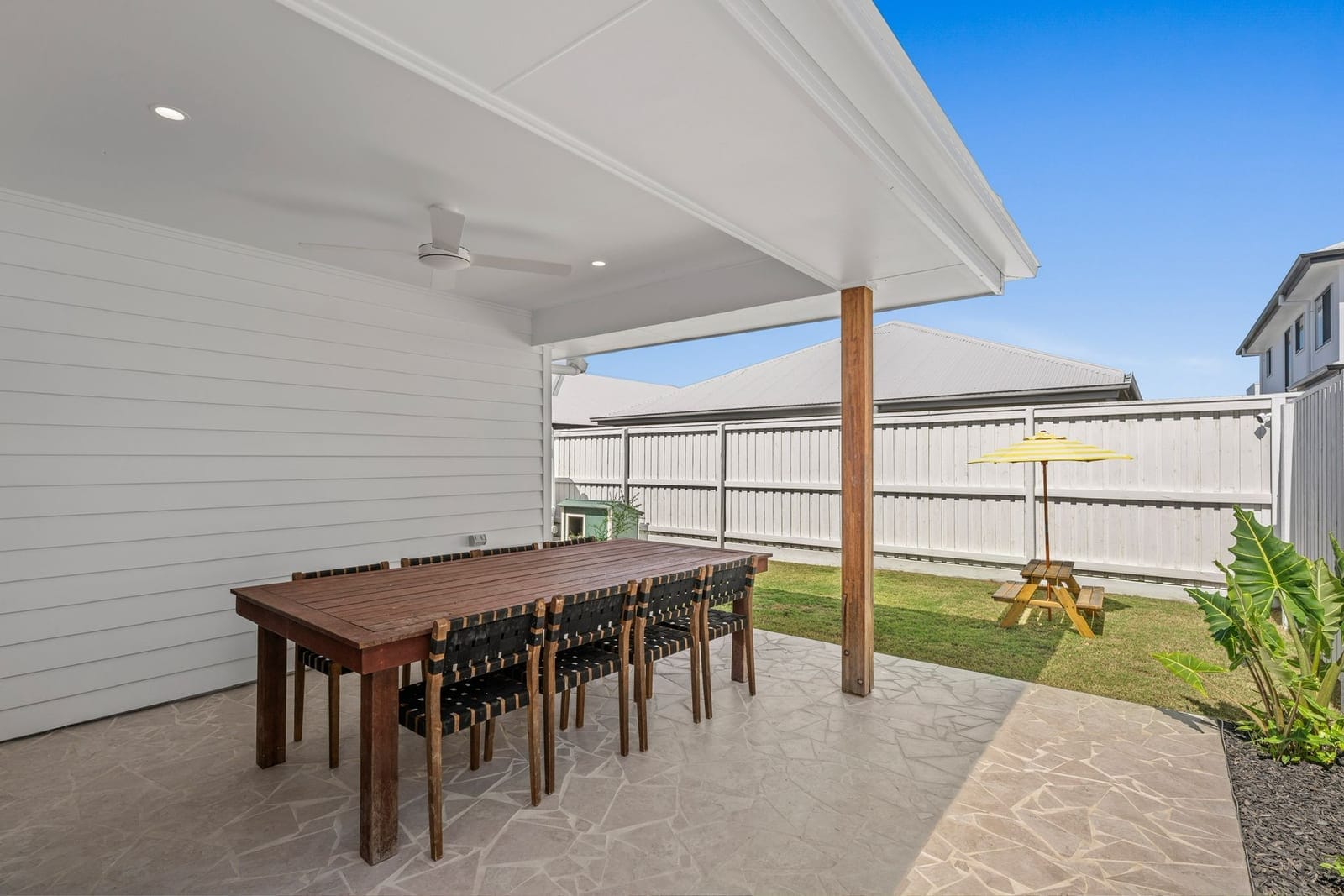 SOLD by Team Cassie Kennedy!