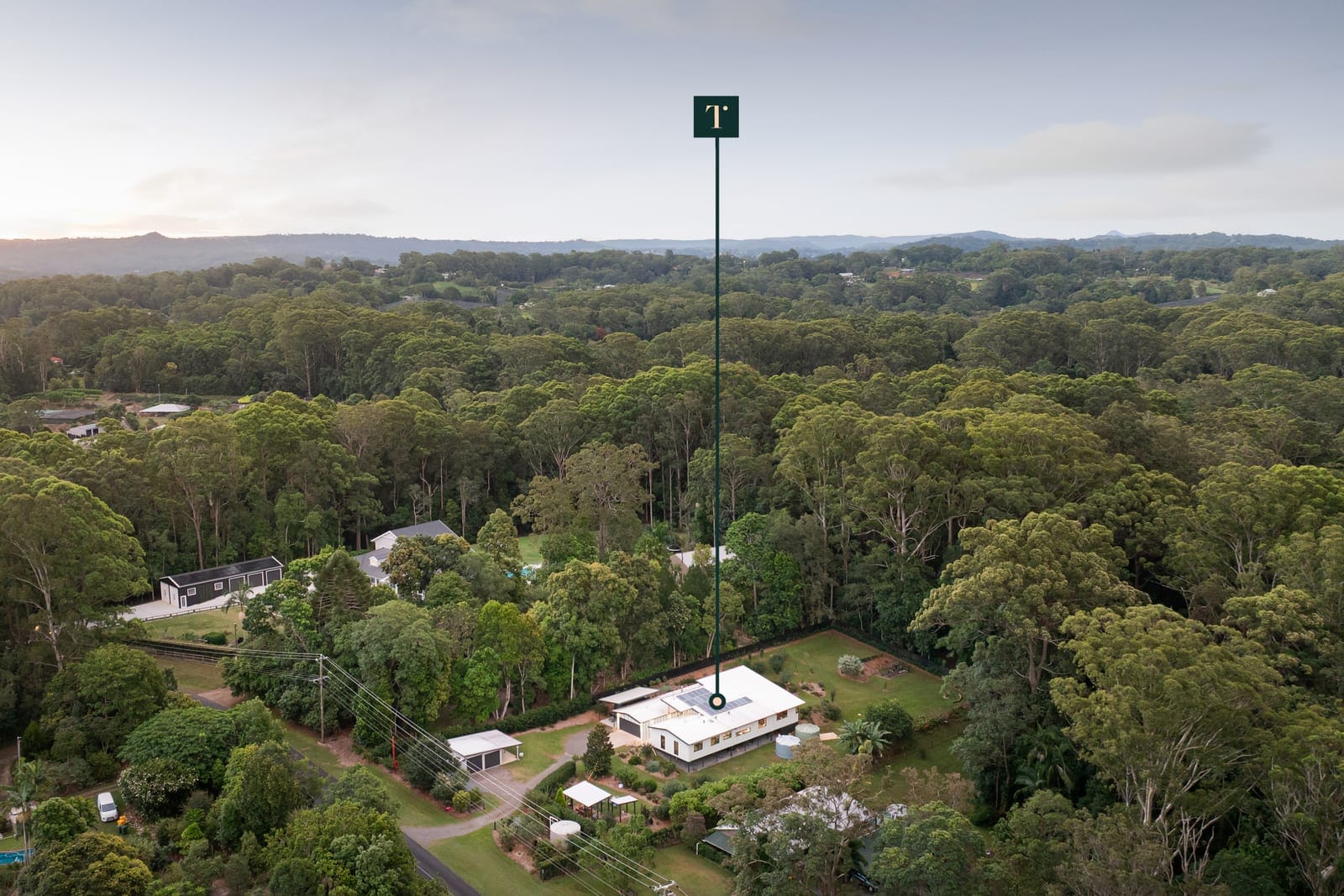 Elegant Entertainer on One Perfect Acre!