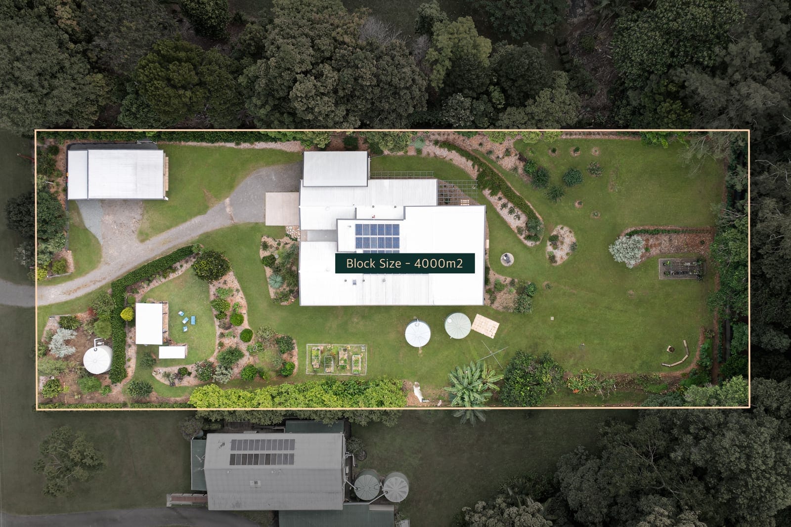 Elegant Entertainer on One Perfect Acre!