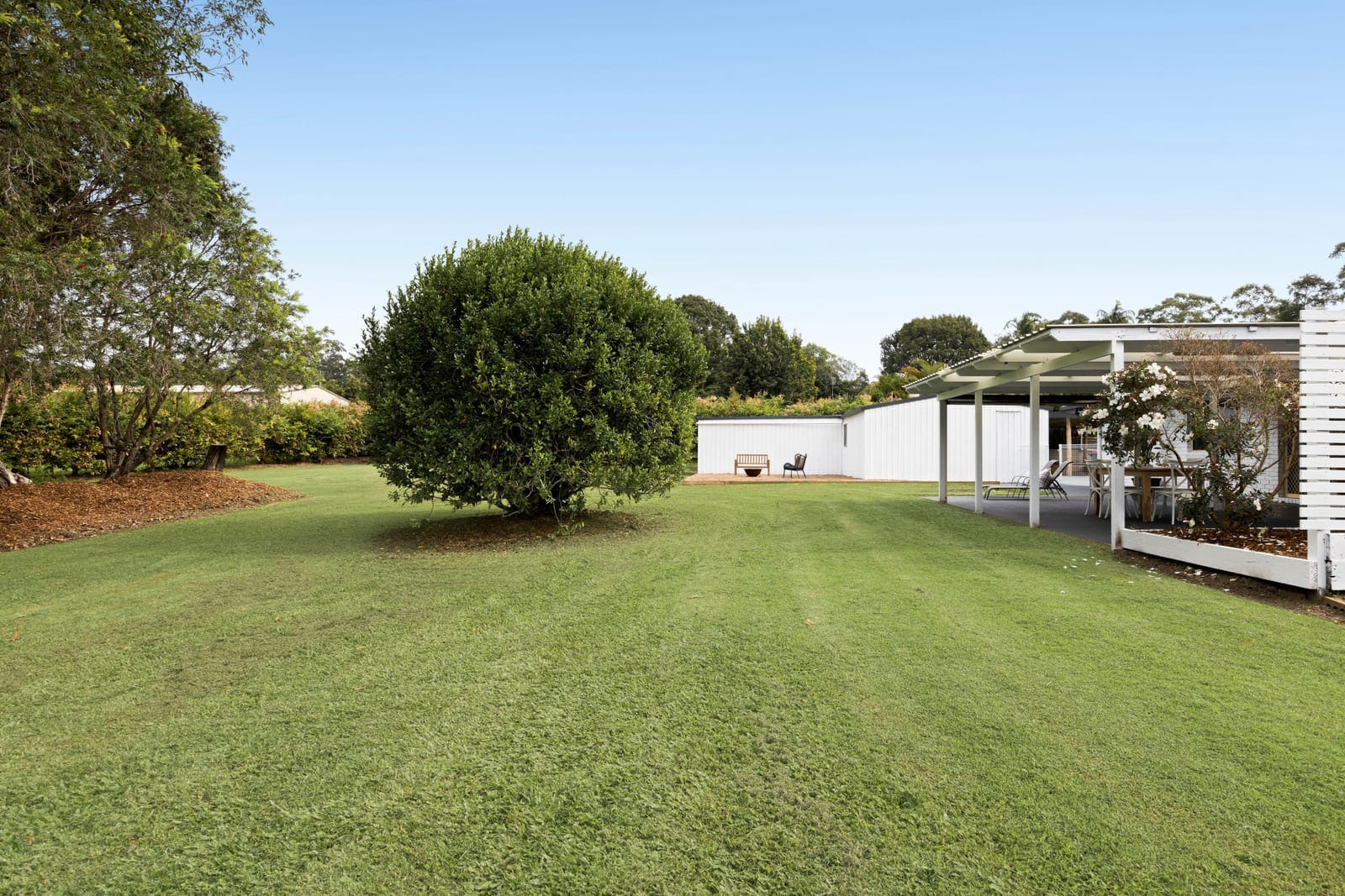 SOLD BY JAMIE VIBERT & NAJ ELSAYED