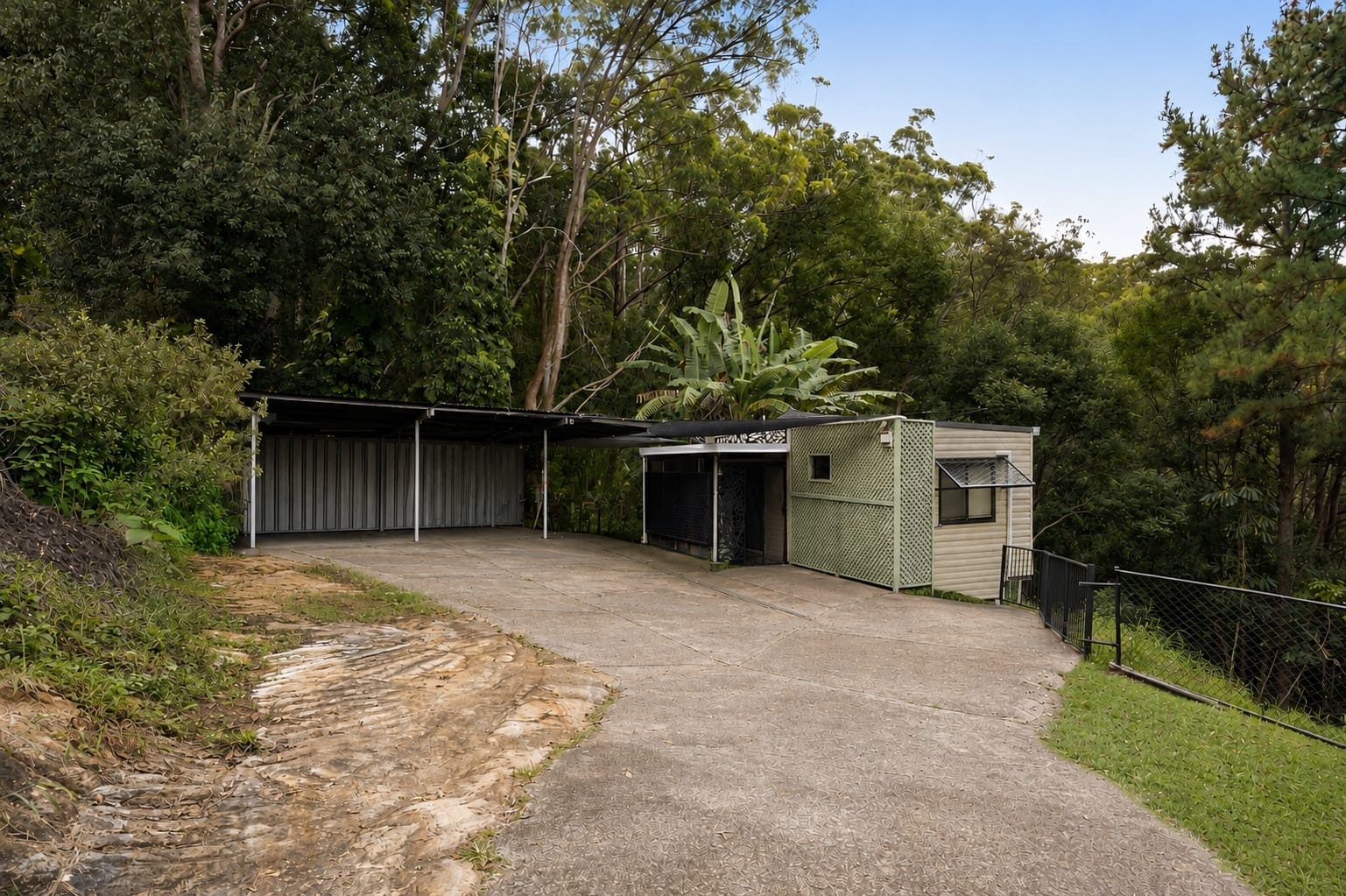 SOLD BY JAMIE VIBERT & NAJ ELSAYED