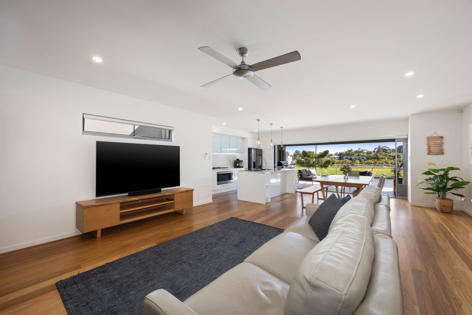 Waterfront Living in the Heart of Sunshine Cove