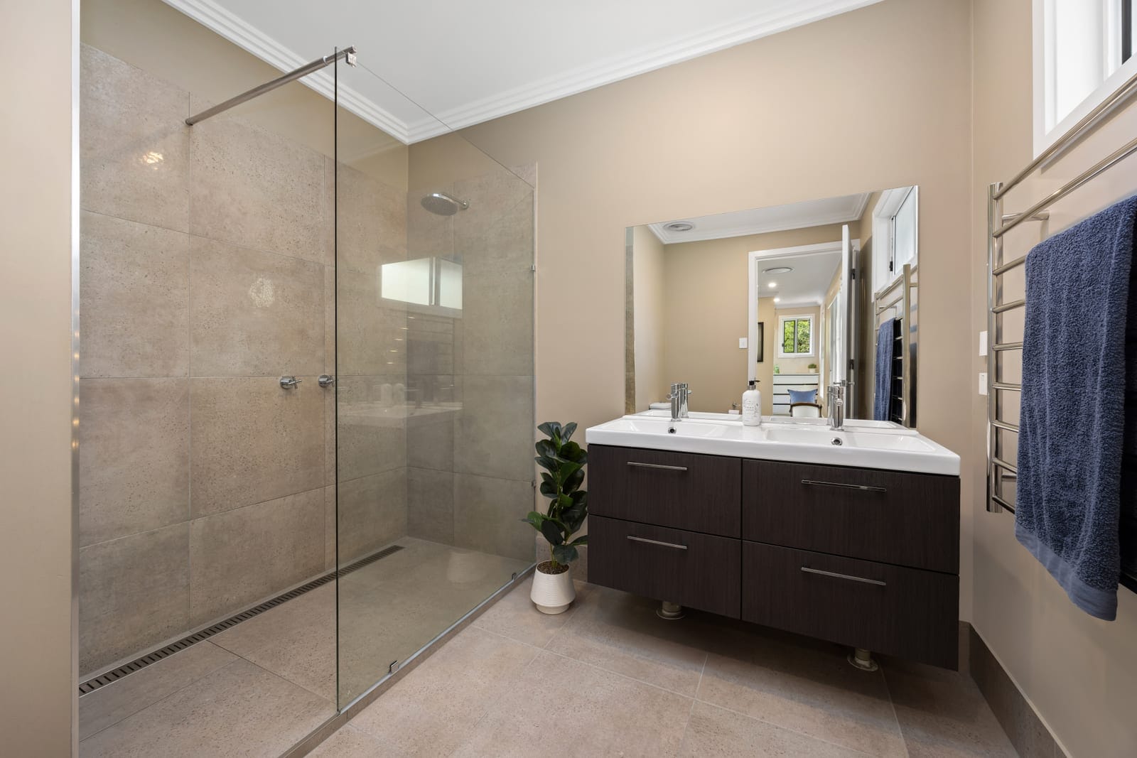SOLD BY JAMIE VIBERT & NAJ ELSAYED