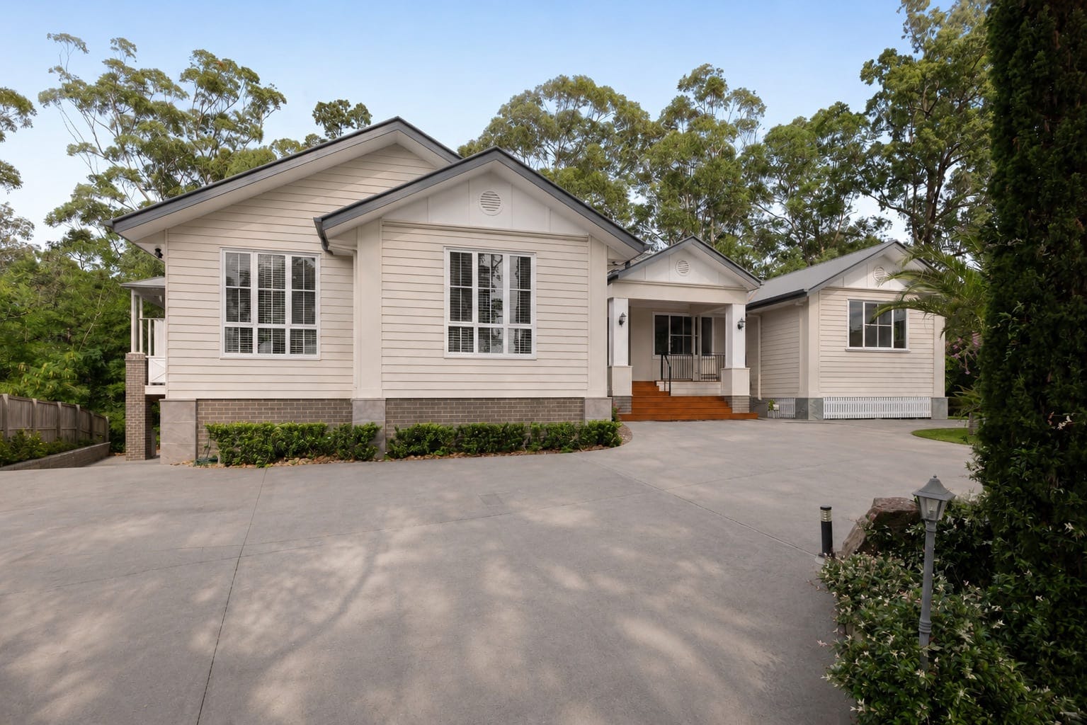 SOLD BY JAMIE VIBERT & NAJ ELSAYED