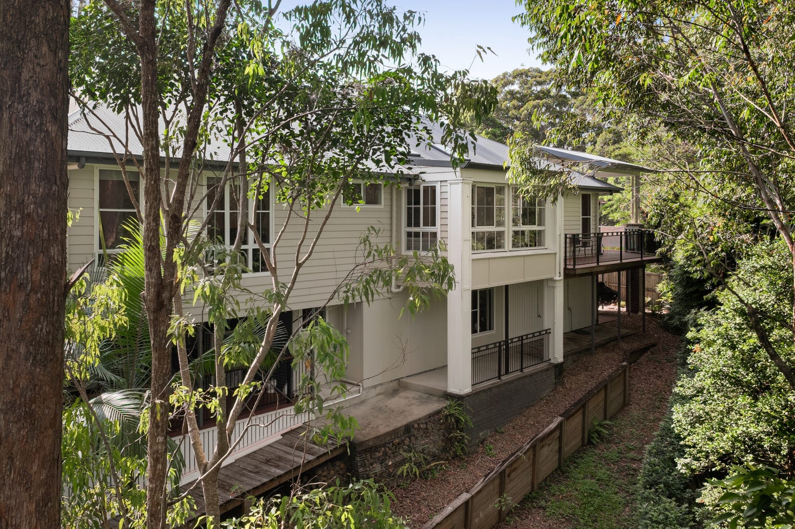 SOLD BY JAMIE VIBERT & NAJ ELSAYED