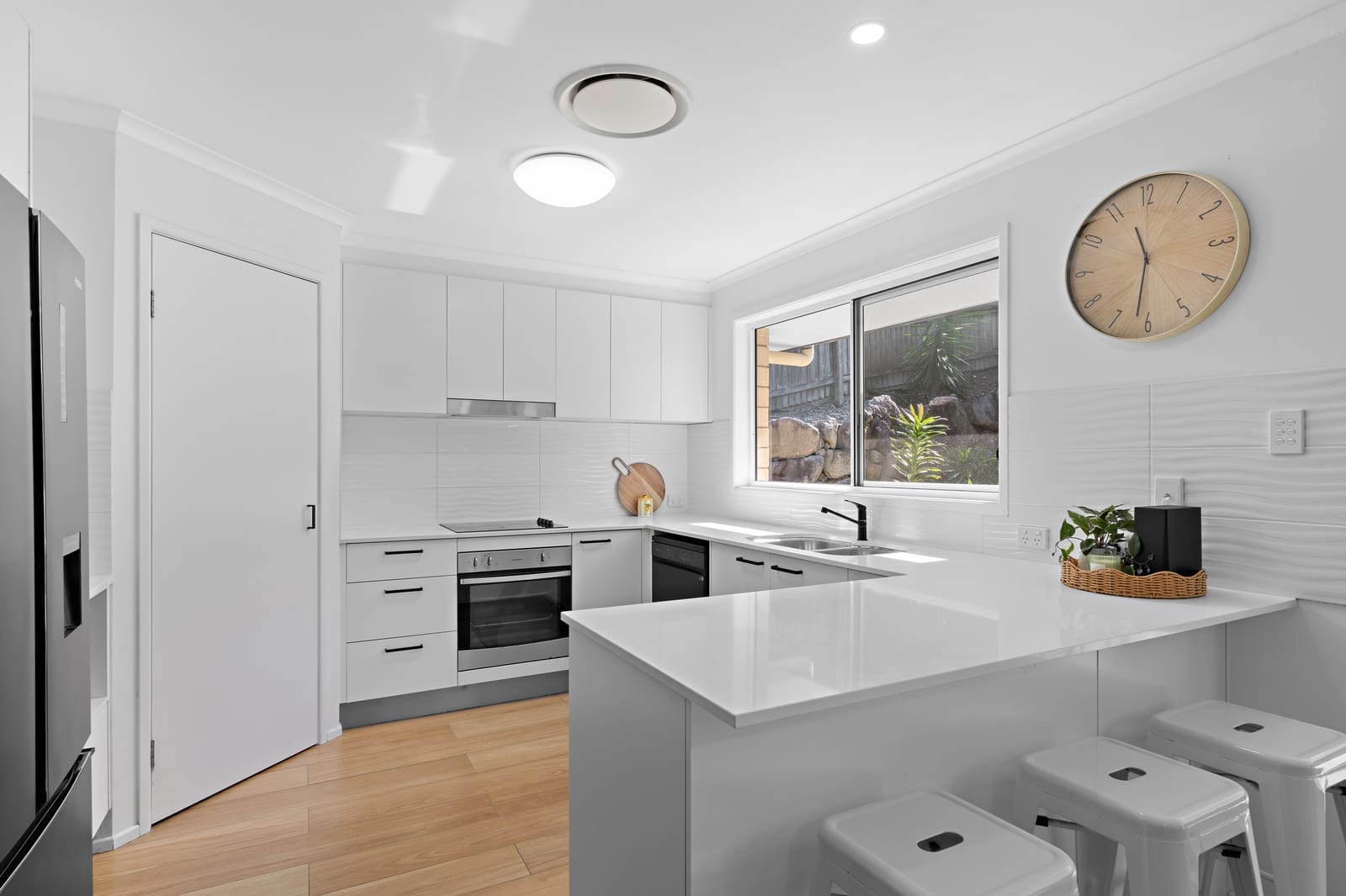 A Sought-After Combination of Space, Privacy and Coastal Lifestyle