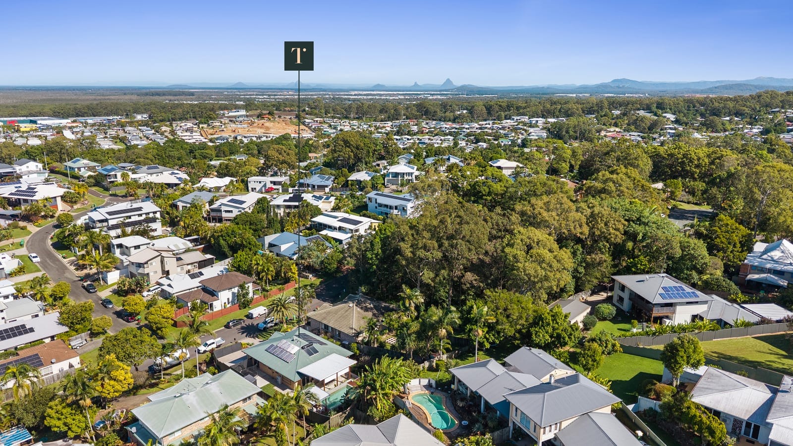 A Sought-After Combination of Space, Privacy and Coastal Lifestyle