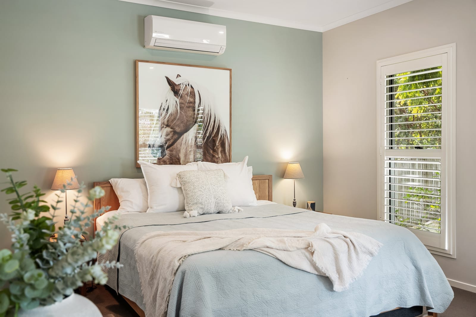 A Sanctuary of Coastal Calm and Privacy