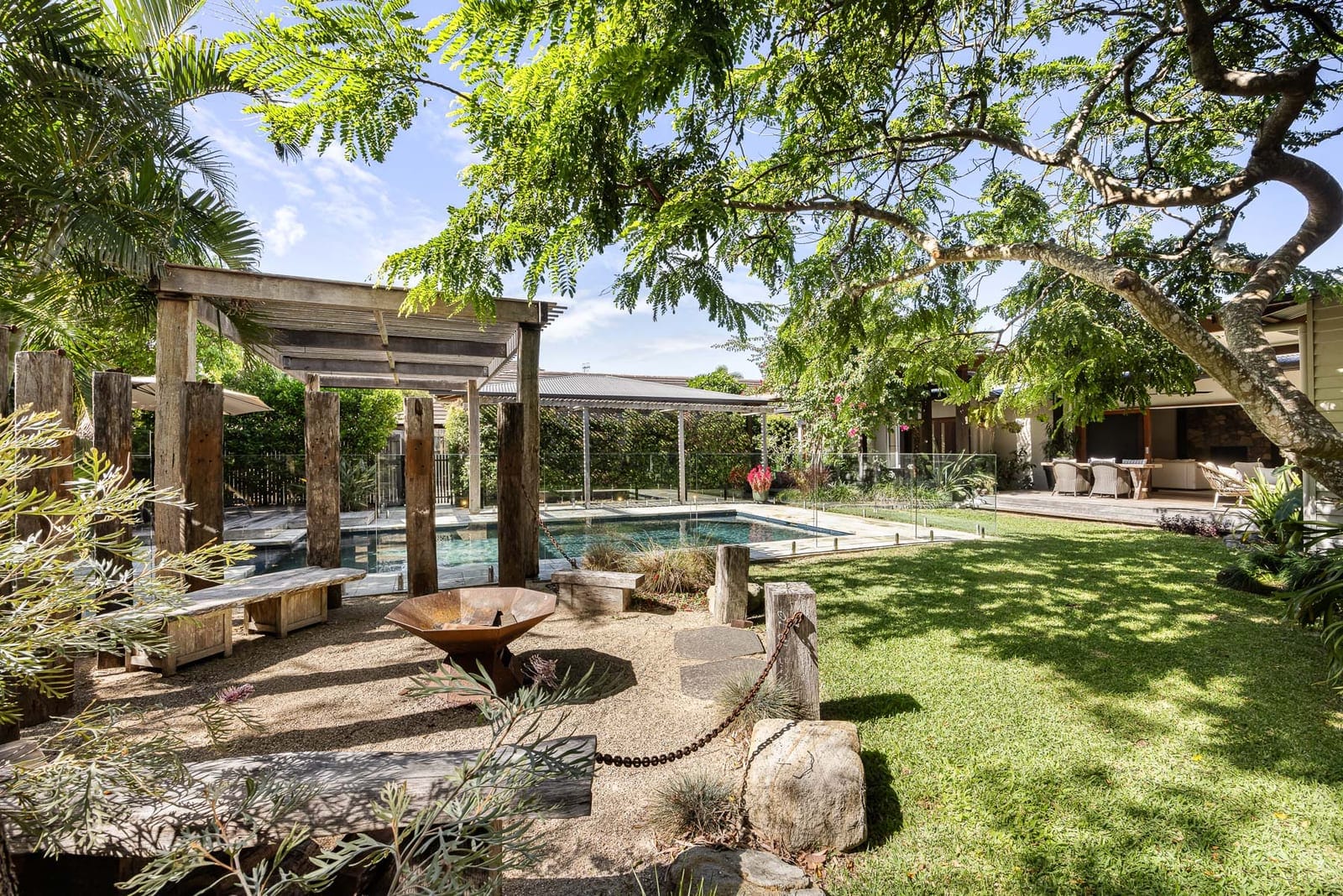 A Sanctuary of Coastal Calm and Privacy