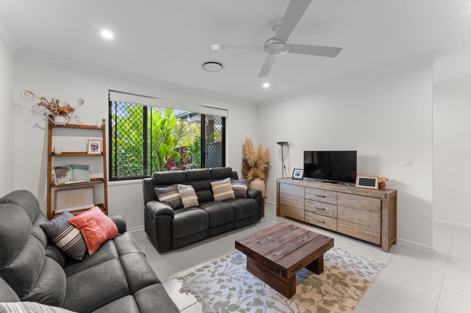 The Ultimate Family Upgrade - Space, Privacy & Lifestyle