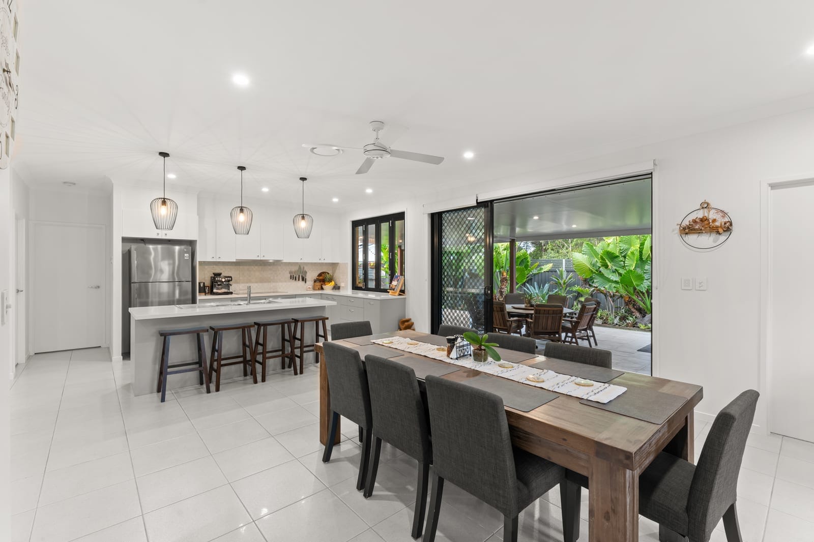 The Ultimate Family Upgrade - Space, Privacy & Lifestyle