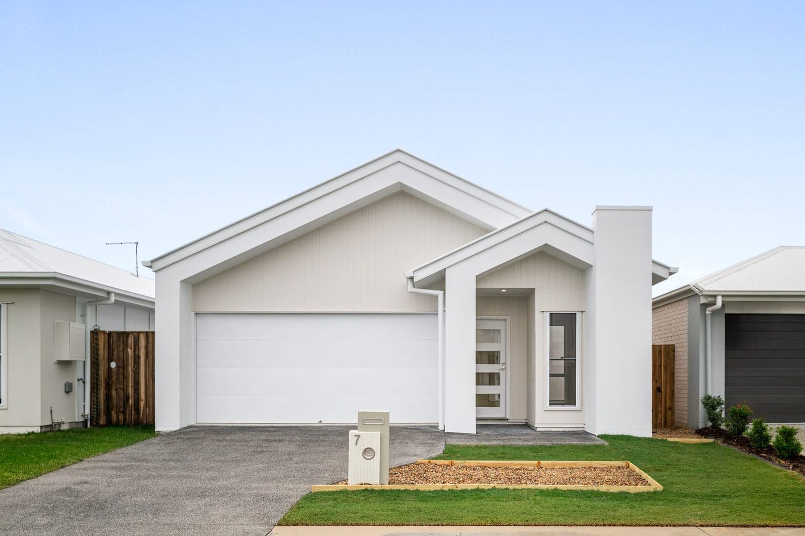 SOLD by Team Cassie Kennedy!