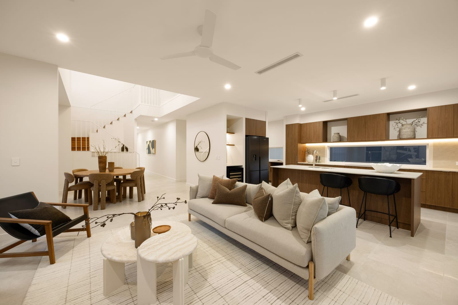 Brand New Coastal Luxury - Steps To The Sand