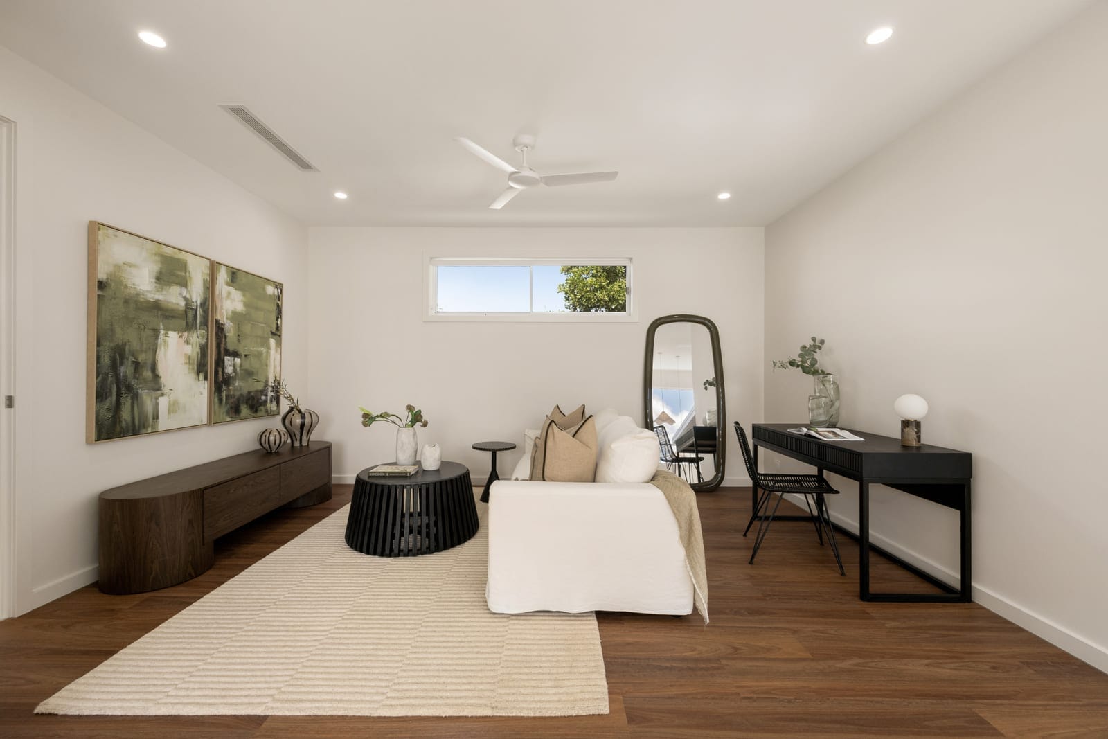 Brand New Coastal Luxury - Steps To The Sand