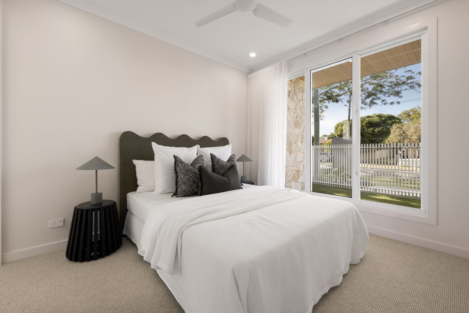 Brand New Coastal Luxury - Steps To The Sand