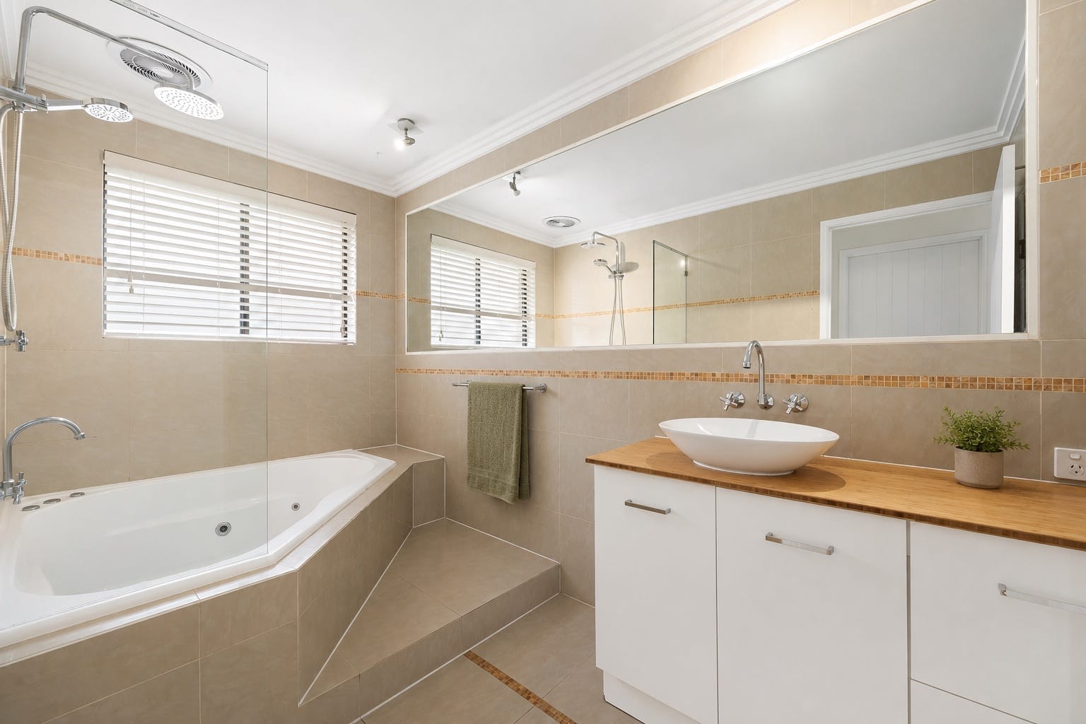 SOLD BY JAMIE VIBERT & NAJ ELSAYED
