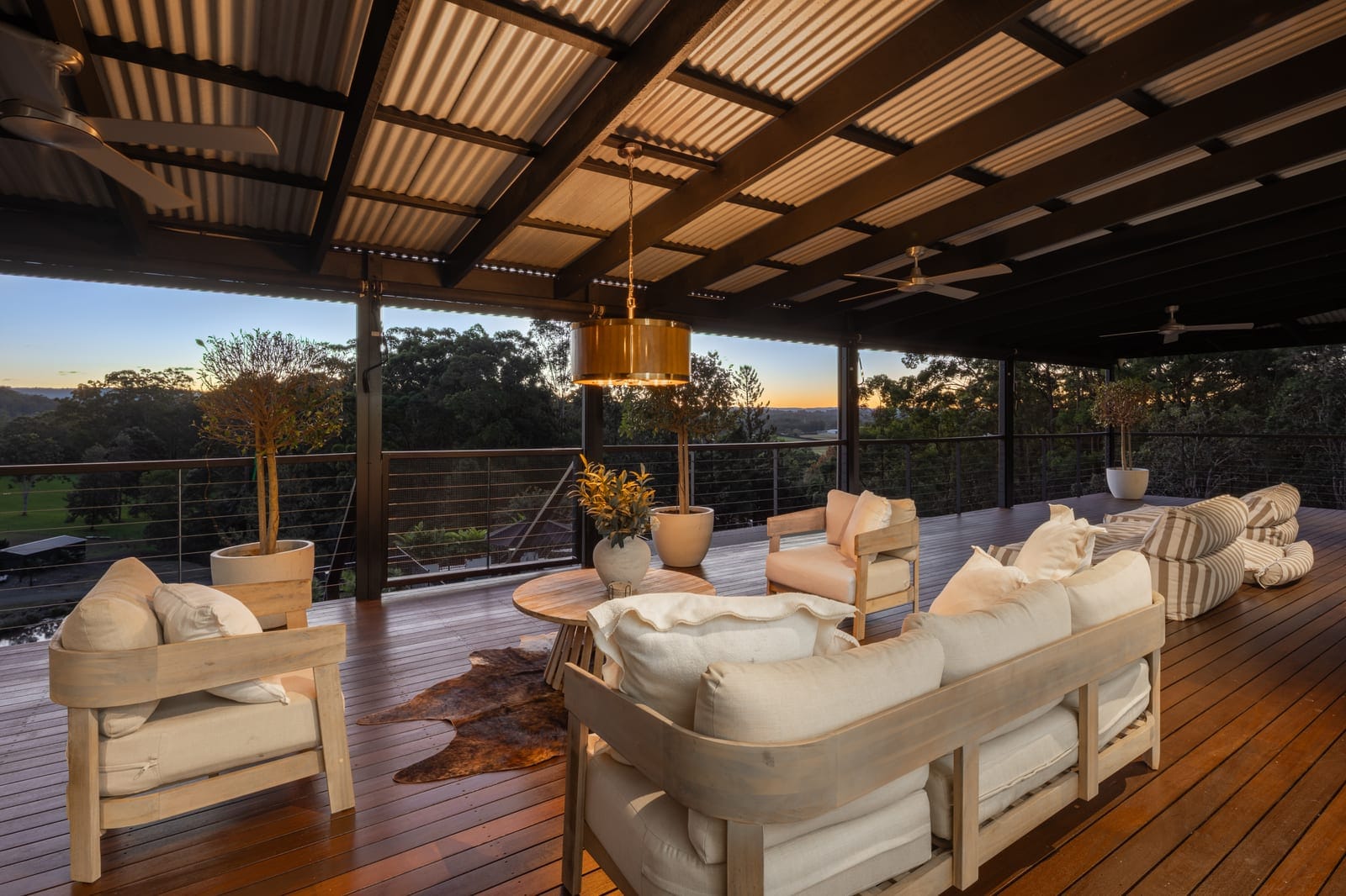 Prestige Hinterland Living: Architectural Excellence