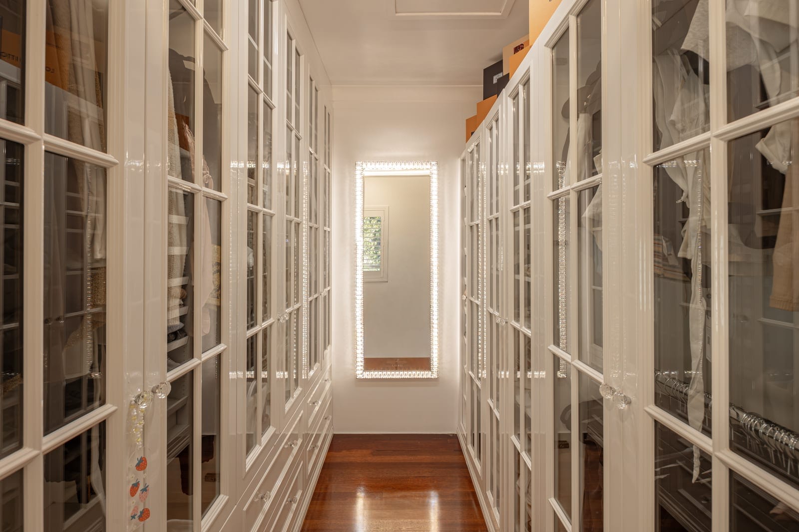 Prestige Hinterland Living: Architectural Excellence