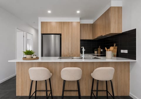 SOLD BY JAMIE VIBERT & NAJ ELSAYED