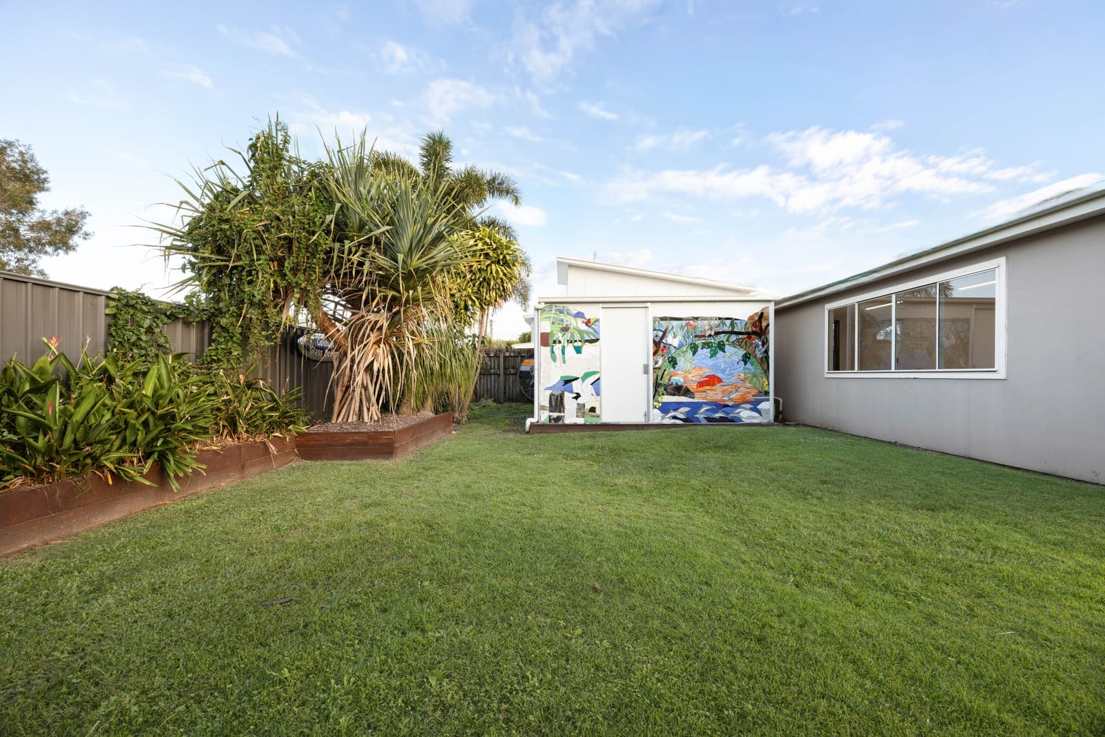 ​The Complete Lifestyle Home: Golden Location + Room for ALL the Toys!