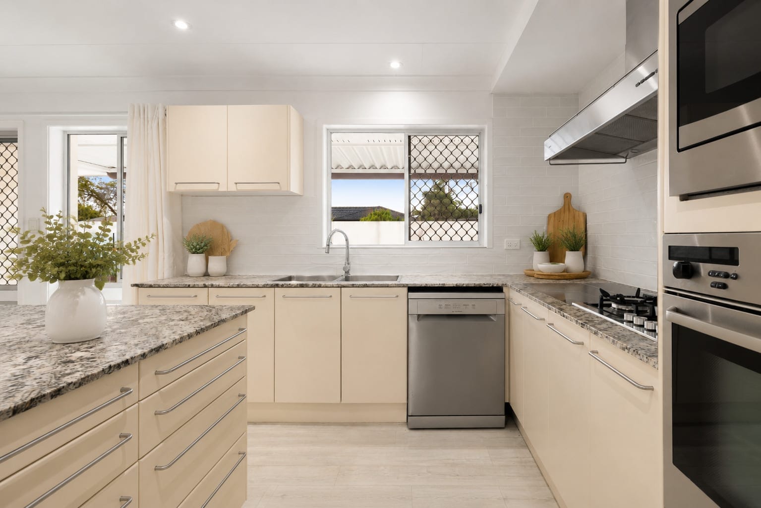 ​The Complete Lifestyle Home: Golden Location + Room for ALL the Toys!