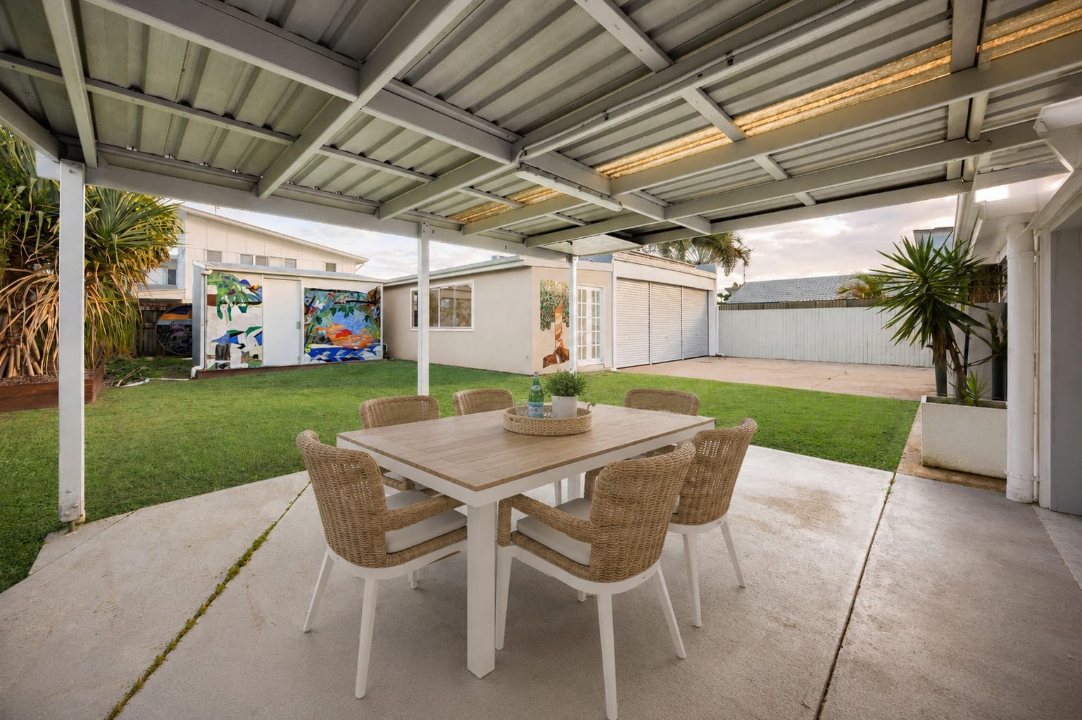 ​The Complete Lifestyle Home: Golden Location + Room for ALL the Toys!
